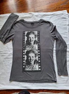 Marilyn Monroe Photo Booth Image Long Sleeve  T-Shirt Gray XL • $17.99