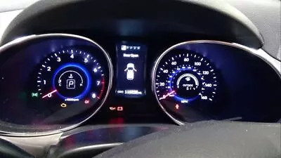 Speedometer Cluster SWB Sport US Market MPH FWD Fits 13-14 SANTA FE 3137789 • $100