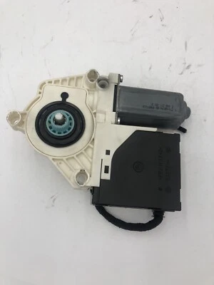 $105 • Buy 07 - 08 VW VOLKSWAGEN EOS Convertible Front Driver Left Window Motor OEM