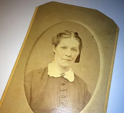 Antique Southern Victorian Woman W/ Small Brooch Virginia C.1870's CDV Photo! • $28.79