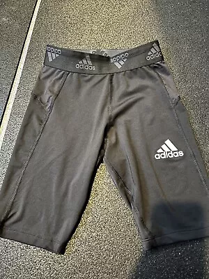 £12 • Buy Adidas Tech-Fit 3 Stripe Mens Short Running Tights - Black Small