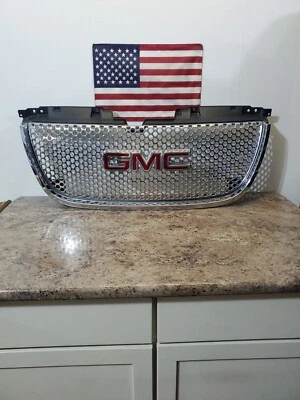 $130.50 • Buy 2007 - 2014 GMC Yukon Denali Front Chrome Grille Grill  OEM 🇺🇲⭐️