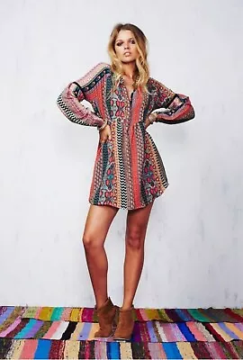 TIGERLILY Printed Long Sleeve Dress Size 10 • $42