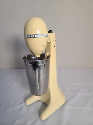 VTG Hamilton Beach Scovill Drink Master Milkshake Mixer Malt Machine 727W Works • $12.99