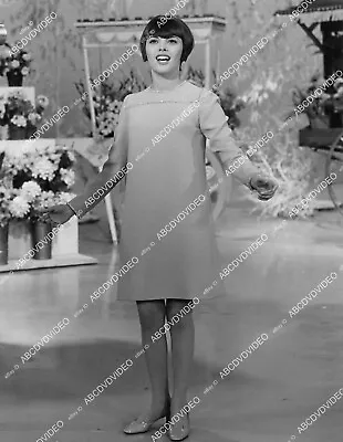 Crp-1556 1967 French Singer Mireille Mathieu TV The Danny Kaye Show Crp-1556 • $13.99