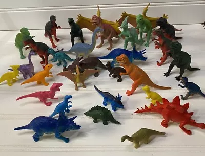 Vintage Mini Dinosaur Figure Toy Lot 31 Pieces  • $22