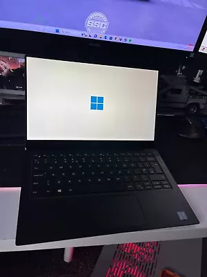Dell XPS 13 9370 I5-8350U 16Gb LPDDR3 256Gb SSD 13  4K Touch Screen And Extras • £102