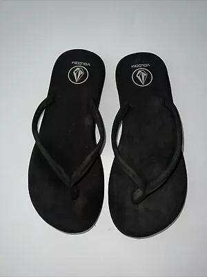 Volcom Women’s Flip Flop Sandals 7 Black  • $15