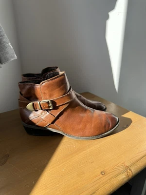 £12.50 • Buy M&S Ladies Tan Leather Footglove Zip Ankle Boots Size 6 UK