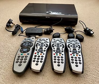 £40 • Buy FULL SKY+ 1 TB HD SET UP WITH 4 X REMOTES 3 X TV LINK MAGIC EYE & WIFI CONNECTOR