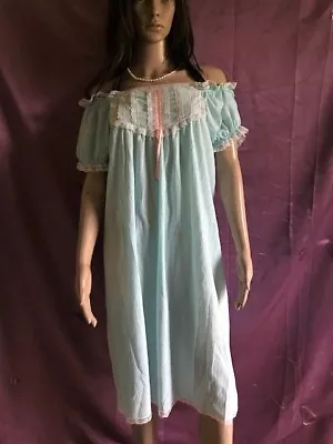 Vtg Milco Ny Blue Lace Trim Nightgown Sz M • $11.50