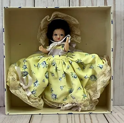 Vintage 1940's HOLLYWOOD DOLL CO. - LADY GUINEVERE In Original Box • $14.95