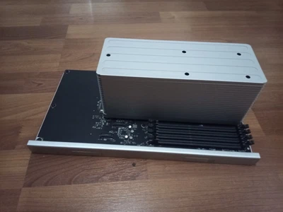 £40 • Buy Apple Mac Pro 4.1 2009 2.66ghz Quad Core CPU Tray