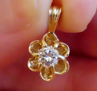 14k Antique Vs Natural Diamond Solitaire Buttercup Floral Deco Vintage Pendant • $450