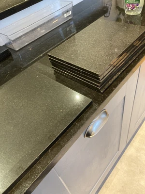 £30 • Buy Black Granite Chopping Board And 6 Place Mats