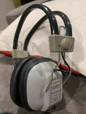 Vintage Realistic Stereo Nova 10 Headphones 8 Ohms  Tested Working • $20