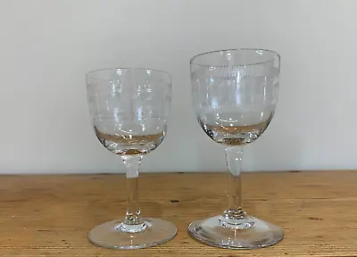 2 Pall Mall Lady Hamilton Crystal Cut & Etched Sherry Port Liqueur Glasses • £7.50