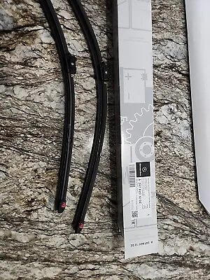 Genuine Mercedes-Benz GLB250 2020-2023 Wiper Blade OEM 2478201202 • $55