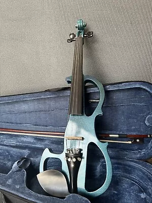 Cecilio Silent/Electric Violin (Size: 3/4) Blue With Case And Bow • $60