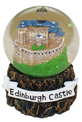 Edinburgh Castle Snow Globe • £9.99