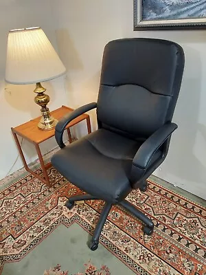 Mid Back Executive Leather Office Chair • $175