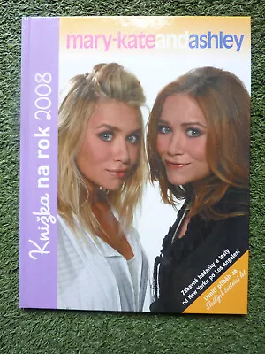 Mary-Kate And Ashley Olsen - Czech Rare Book - 2008 • $32