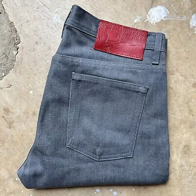 Naked & Famous Japanese Selvedge Denim Straight Jeans Weird Guy Grey Men’s 34x32 • $69.99