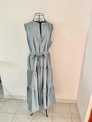 $30 • Buy Uniqlo 100% Cotton Sleeveless Midi Dress With Belt