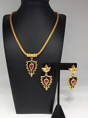 BOB MACKIE Goldtone Mesh Enamel Fuchsia Crystals Shield Necklace Earring Set • £154.31