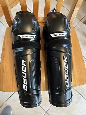 Bauer Ice Hockey Shin Guards Preowned INT 14 Inch • $35