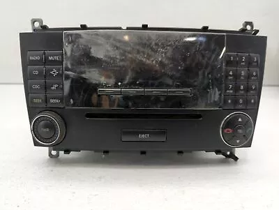 2005-2005 Mercedes-benz C240 Am Fm Cd Player Radio Receiver XROXT • $60.42