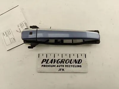 Mercedes CLK320 A208 Convertible Front Passenger Exterior Door Handle 97-03 • $44.97