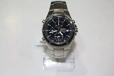 Seiko Sportura Chronograph 7T32 Black Quartz Watch - Faulty • £68.27