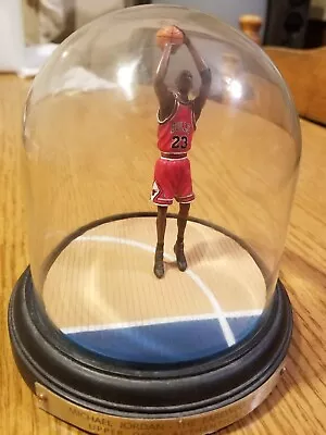 Michael Jordan Upper Deck Figurine The Farewell Shot Chicago Bulls • $30