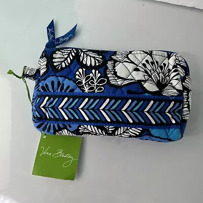 NWT Vera Bradley Small Lined Cosmetic Bag Blue Bayou Pattern Retired • $17.95