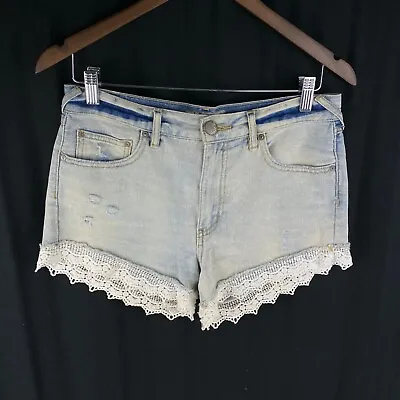Free People Denim Jean Shorts Women’s 27 Lace Trim Cut Off Pockets Distressed • £16.91