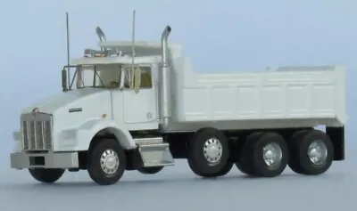Trainworx (n) 49072 White Kenworth T800 Dump Truck - New • $45