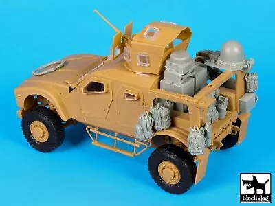 Black Dog 1/35 Oshkosh M-ATV MRAP WIN-T Inc.2 Set With Equipment (Panda) T35151 • $33.96