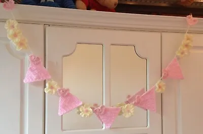 £2.99 • Buy Gift Idea Baby Nursery Pink White Daisy Flowers W Hearts Crochet BUNTING GARLAND