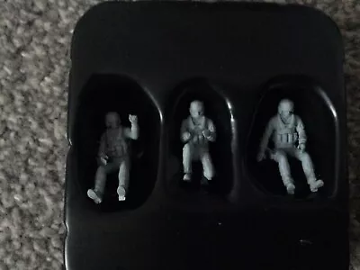 £19.99 • Buy 1/48 Resin Unpainted Model Helicopter Crew