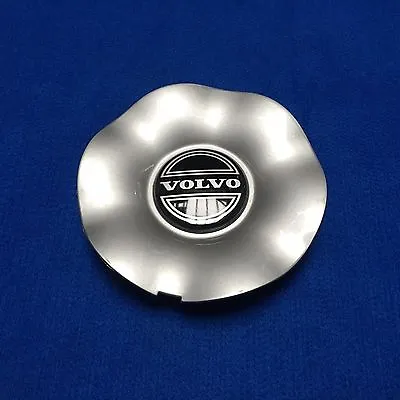 ONE OEM 1993-2000 Volvo 850 70 Series Silver Center Cap Fit 15  3546354 #70190 • $7.99