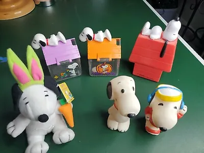 Snoopy Lot Of Six Items Squeeze Dolls Banks Plush Vintage Peanuts Charlie Brown • $9.99