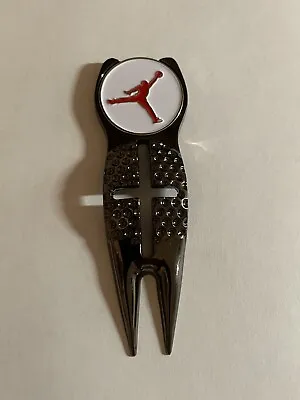 Air Jordan Jumpman Michael Jordan MJ Nike Crosshairs Divot Tool & 1  Golf Marker • $14