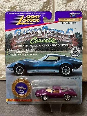 Johnny Lightning Classic Customs Corvette Aerovette 1965 Mako Shark II Purple • $5.99
