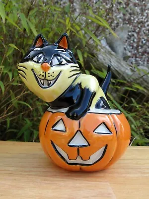 Lorna Bailey Halloween Pumpkin Cat September 2005  Vampire  Dracula • £65