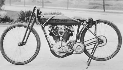 Harley-Davidson 61 C.i. (1.000cc) 8-valve V-twin Racer 1921 Version Motorcycle • $4.95