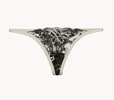 La Perla 254201 Womens Thong Lycra And Leavers Lace Required Size Large • $93.50