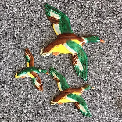 £45 • Buy Vintage Wall Mounted Ceramic Flying Ducks Mallards Kitsch X 3 Wall Plaque