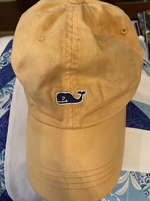 Vineyard Vines Hat • $5