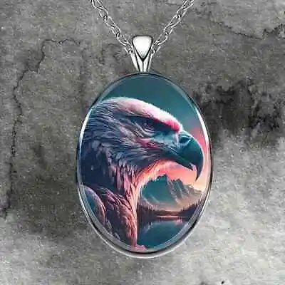 Eagle Round Pendant Necklace Men's/Women's + Free Gift Bag • £6.49